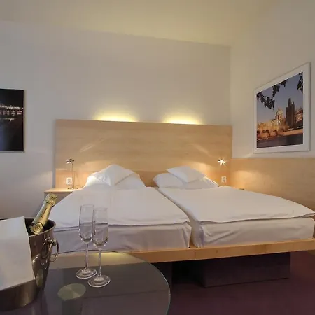 Hotel DAP-2